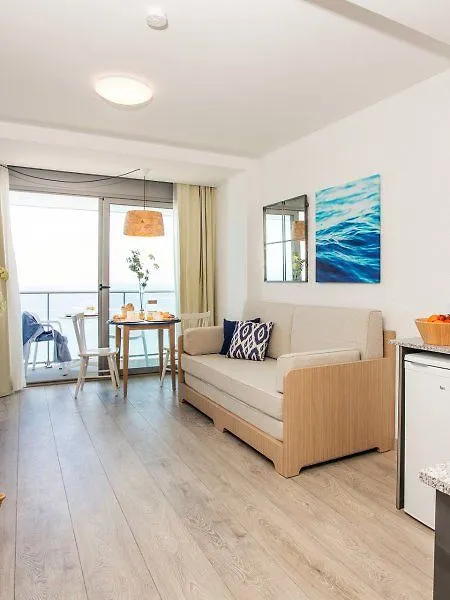 Pierre & Vacances Blanes Playa Apartment